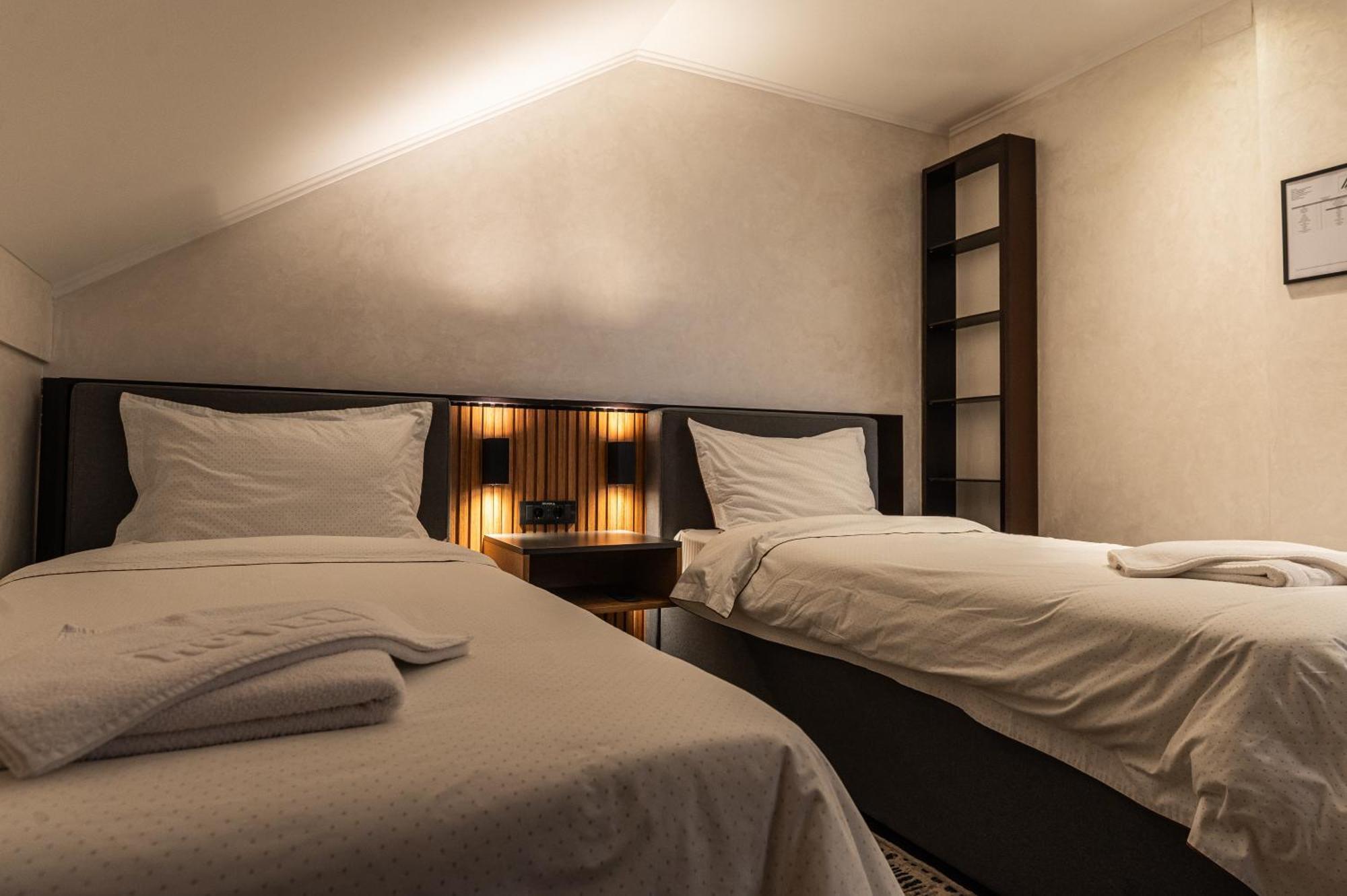 Hotel Astral Šabac Rom bilde