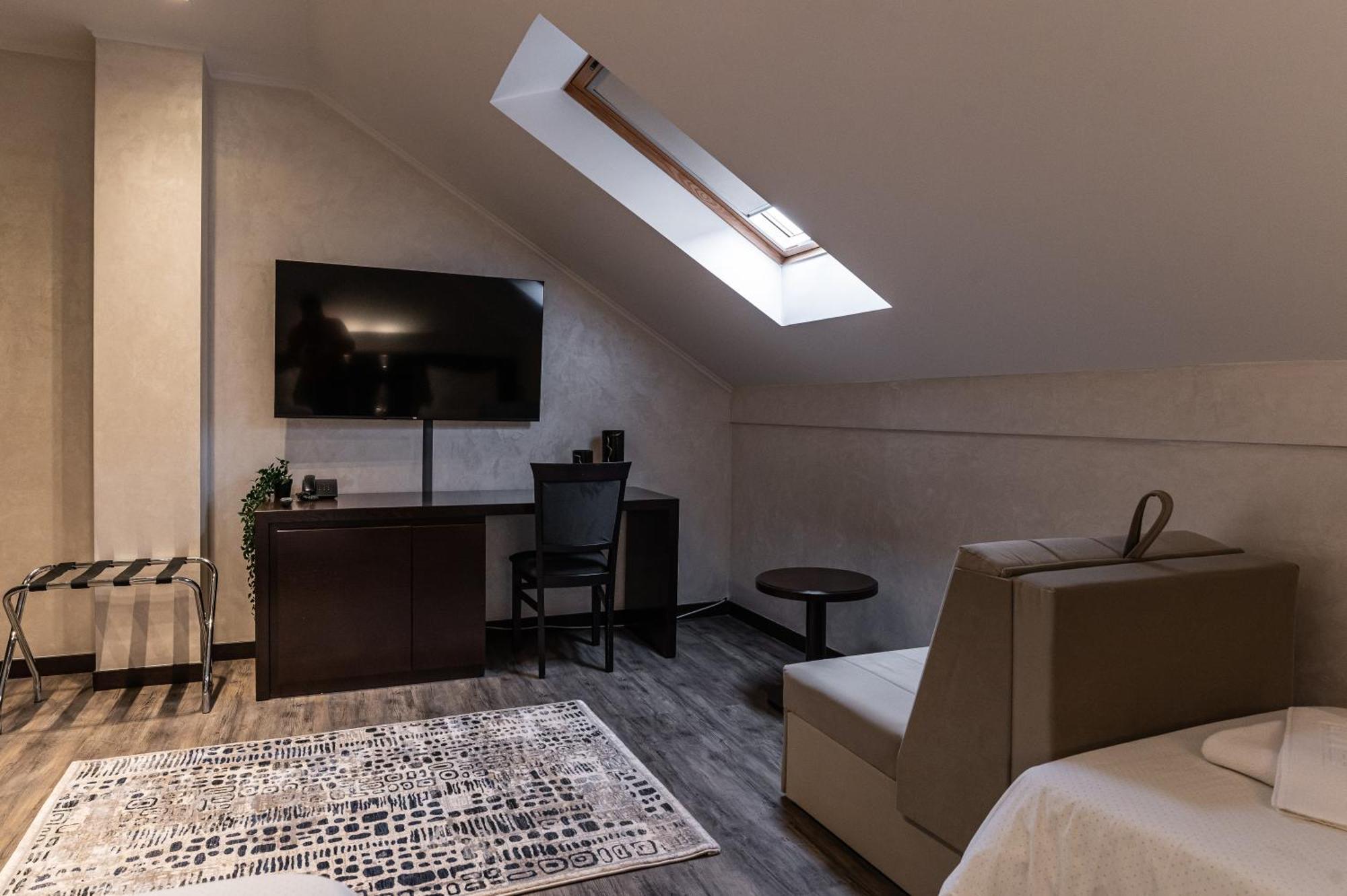Hotel Astral Šabac Rom bilde