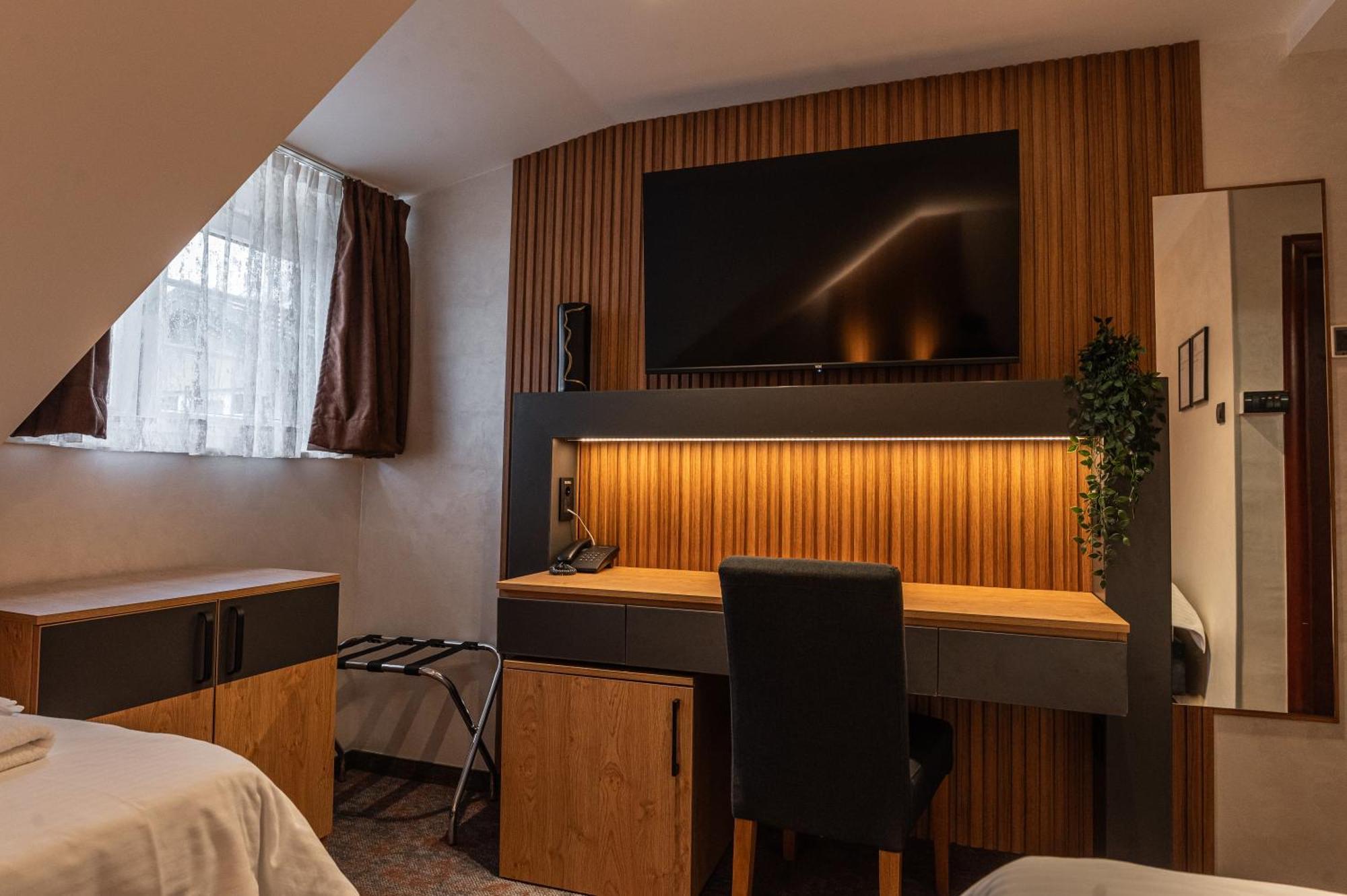 Hotel Astral Šabac Rom bilde