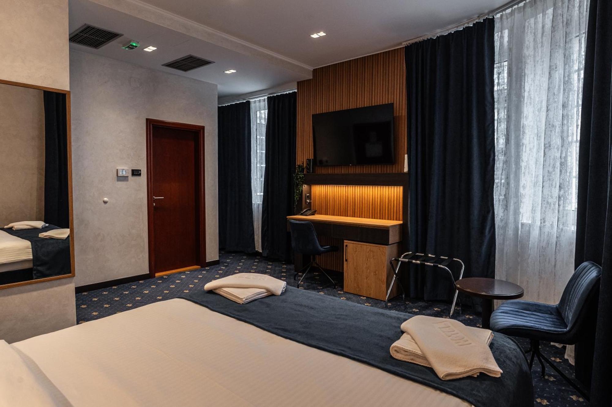 Hotel Astral Šabac Rom bilde