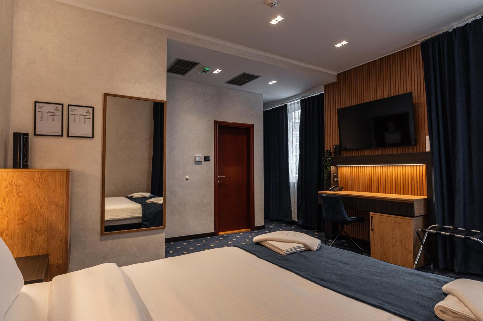 Hotel Astral Šabac Rom bilde