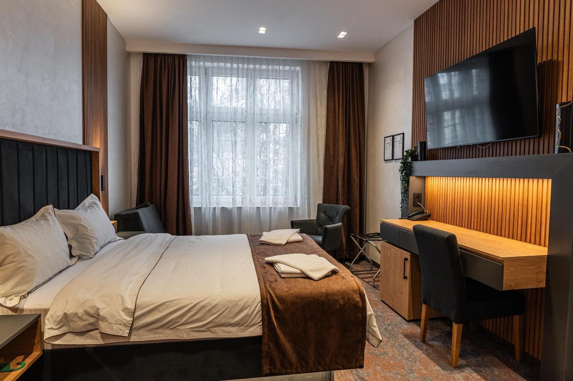 Hotel Astral Šabac Rom bilde